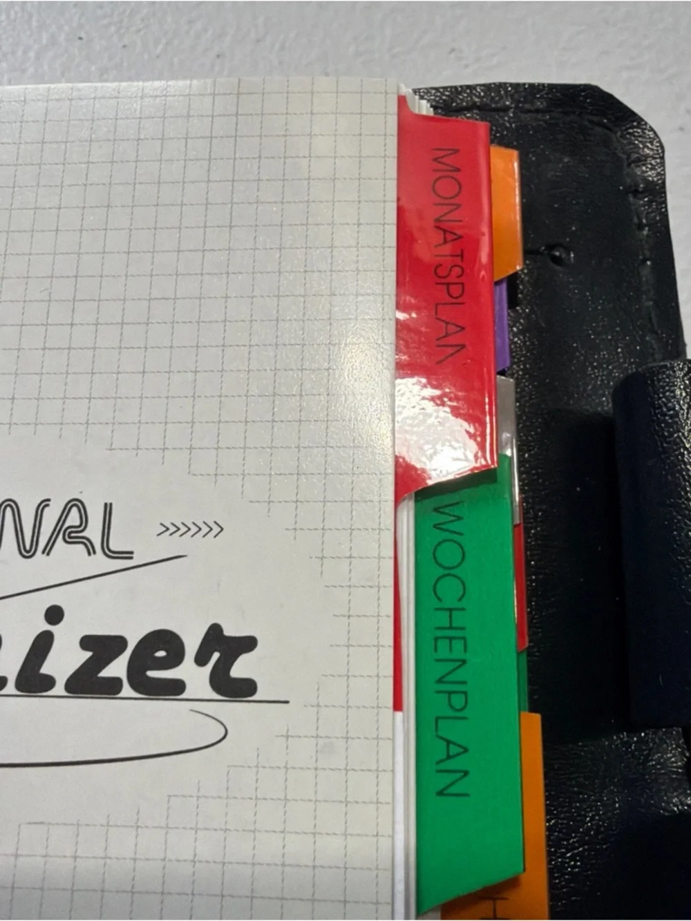 German Day Timer Planner Multi Color Organizer Binder With Id Slot & Pen Holder